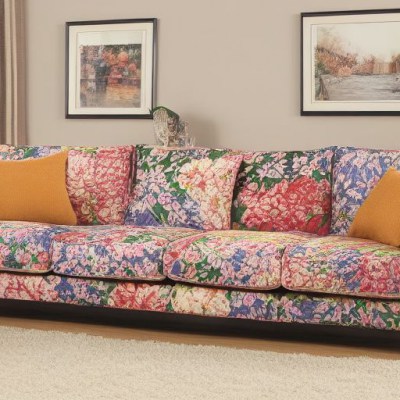 floral couch (6).jpg